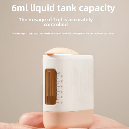 Applicateur électrique de médicaments pour le cuir chevelu