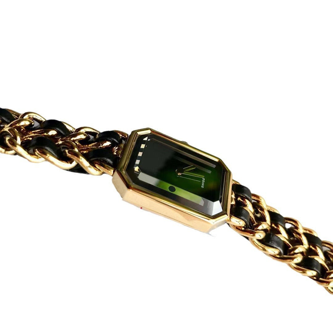 Montre vintage pour femme style Chanel