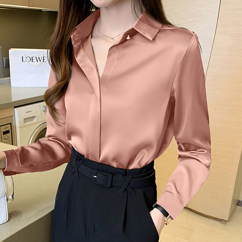 Chemise à manches longues en satin style rétro