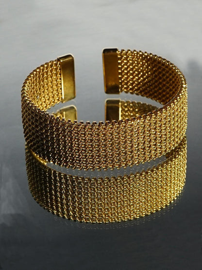 Bracelet circulaire en acier au titane souple pour femme élégante et rafiné
