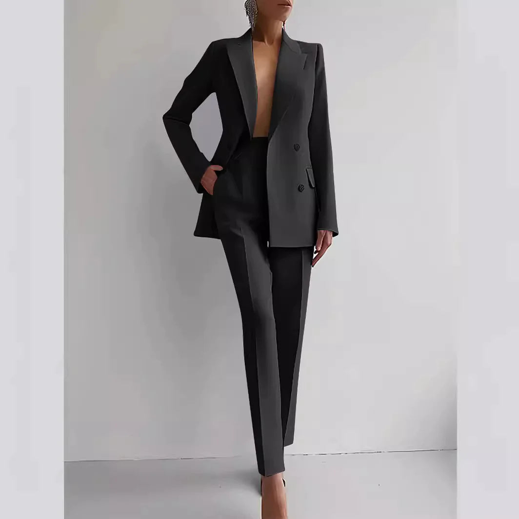 Conjunto de traje casual y profesional para mujer