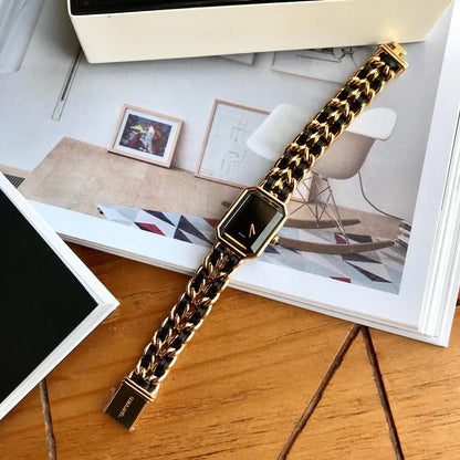 Montre vintage pour femme style Chanel