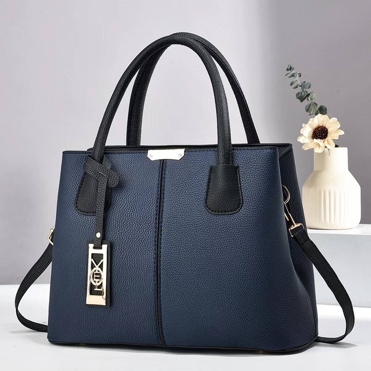 Sac à bandoulière simple en cuir pour femme